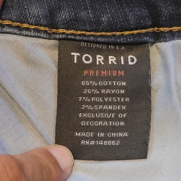 24R TORRID Premium Jegging Distressed Stretch Jeans Womens - Picture 6 of 7
